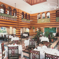 Cataract Pyramids Resort 