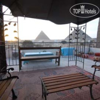 Pyramids View Inn