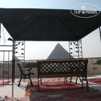 Pyramids View Inn