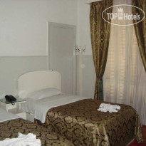 Carlton Hotel 
