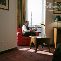 Golden Tulip Flamenco 