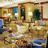 Four Seasons Hotel Cairo at The First Residence