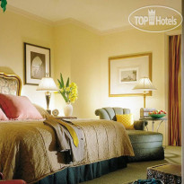Four Seasons Hotel Cairo at The First Residence