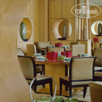 Four Seasons Hotel Cairo at Nile Plaza