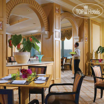 Four Seasons Hotel Cairo at Nile Plaza