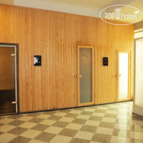 Triumph Plaza Hotel 