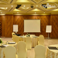 Triumph Plaza Hotel 