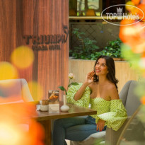 Triumph Plaza Hotel 