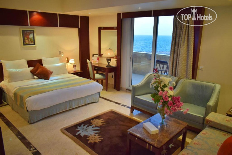 New photos from tourists Mercure Romance 4*