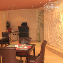 Grand Royal Alex