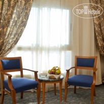 Grand Royal Alex