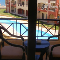 Lasirena Beach & Resort