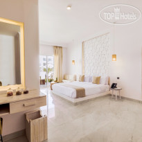 Tanoak Hotel
