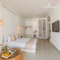 Tanoak Hotel