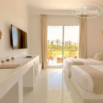 Tanoak Hotel