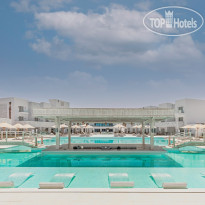 Tanoak Hotel