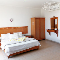 New Yalla Hotel