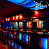 Aladdin Beach Resort Disco 