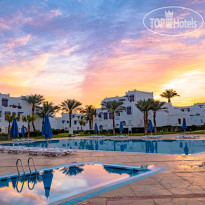 Mercure Hurghada Rectangular Pool