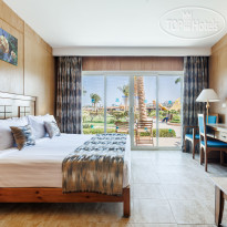 SUNRISE Alora Aqua Park Resort  