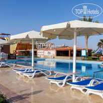 SUNRISE Alora Aqua Park Resort  