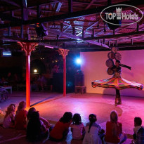 Giftun Azur Resort Танура шоу в Meeting Point bar