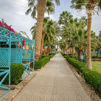 Giftun Azur Resort Дорожки между домиками-бунгало