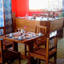Les Rois (closed)