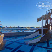 Детский аквапарк на пляже в Bellagio Beach Resort & SPA 5*