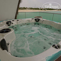 Tawila Island Resort & Spa 
