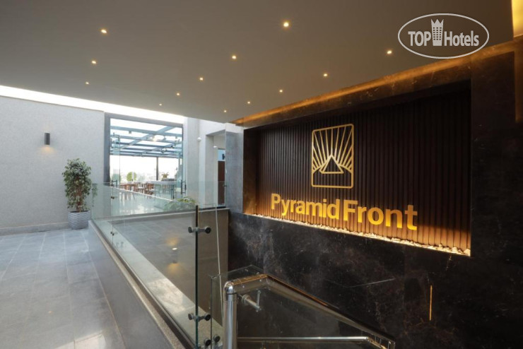 Hotelier's photos Pyramid Front 4*