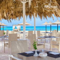 Jaz Neo Almazino Beach Lounge