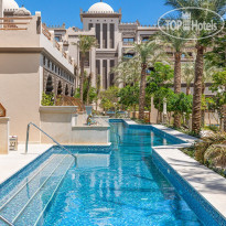 Al Kasr Sahl Hasheesh Resort 