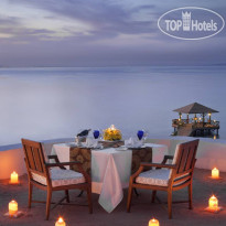 The Oberoi Sahl Hasheesh Романтический ужин при свечах