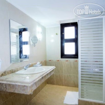 Rohanou Beach Resort & Ecolodge