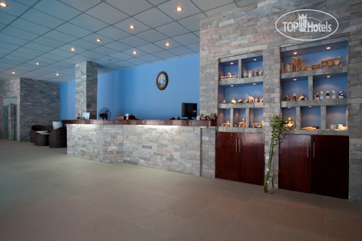 Brayka Bay Resort