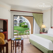 Pickalbatros Oasis Hotel - Port Ghalib Two Interconnecting Room Pool 