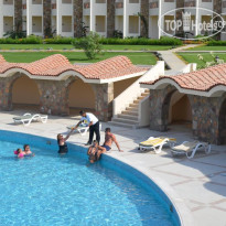 Royal Brayka Beach Resort 