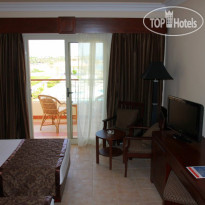 Royal Brayka Beach Resort 