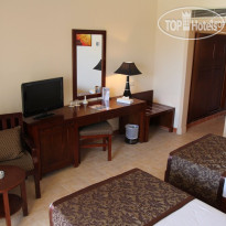 Royal Brayka Beach Resort 