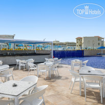 Albatros Makadi Resort Бар у бассейна