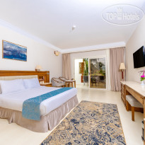 Serenity Alpha Beach 