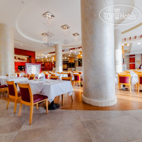 Serenity Alma Heights Aurora Main Restaurant 