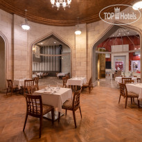 Serenity Alma Heights Andalucia Oriental Restaurant 