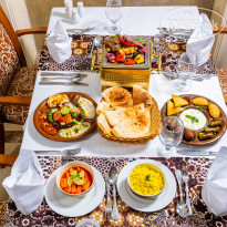 Serenity Alma Heights Andalucia Oriental Restaurant 