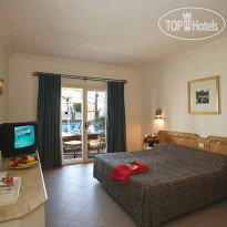 Camel Dive Club & Hotel