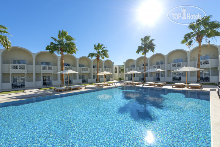 Hotel photo Reef Oasis Beach Resort 5*