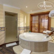 Royal Savoy Villa Farida
