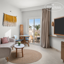 DoubleTree by Hilton Sharks Bay Resort 