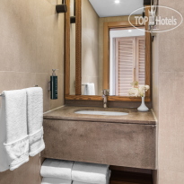 DoubleTree by Hilton Sharks Bay Resort 